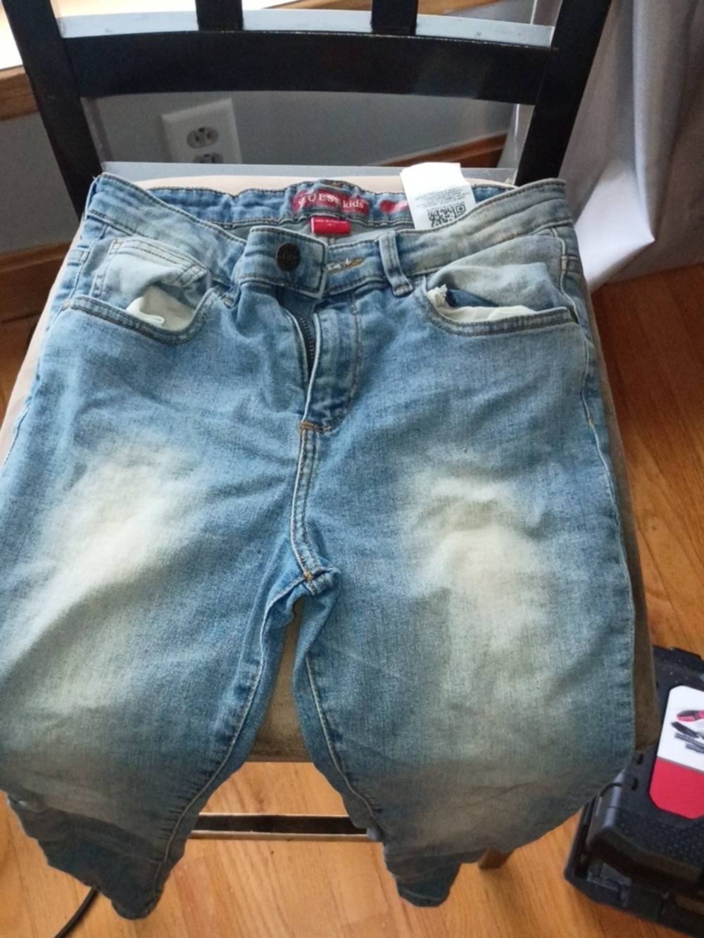 GUESS Little Girls Light Wash Slim Straight Jeans